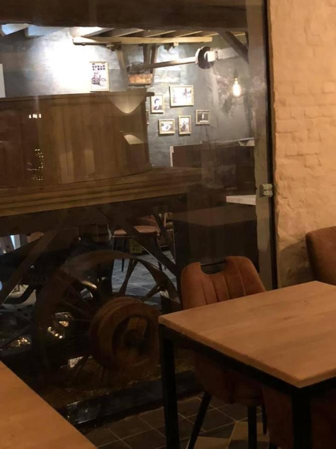 B&B Langeveldemolen Merchtem Bagian luar foto